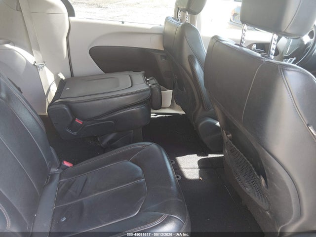 Продаж на аукціоні авто 2017 Chrysler Pacifica Touring-l, vin: 2C4RC1BG4HR507354, номер лоту: 45091617