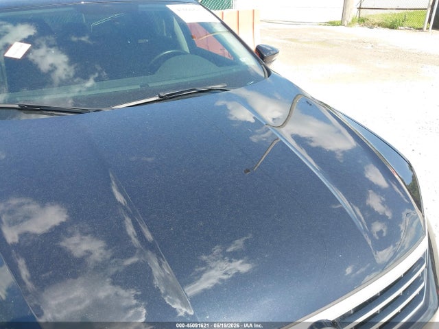 45091621 :رقم المزاد ، 1VWDT7A38HC086305 vin ، 2017 Volkswagen Passat 1.8t R-line مزاد بيع
