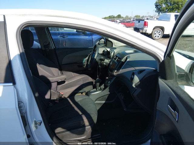 Aukcja sprzedaży 2013 Chevrolet Sonic Lt Auto, vin: 1G1JC5SH1D4241651, numer aukcji: 45091630