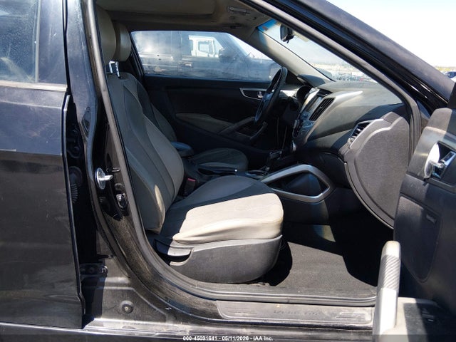 Aukcja sprzedaży 2012 Hyundai Veloster Base W/gray, vin: KMHTC6AD7CU079393, numer aukcji: 45091641