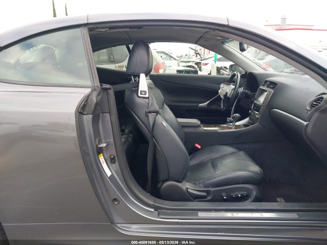 Lexus IS 250C 2015 JTHFF2C2XF2532045 Image 5