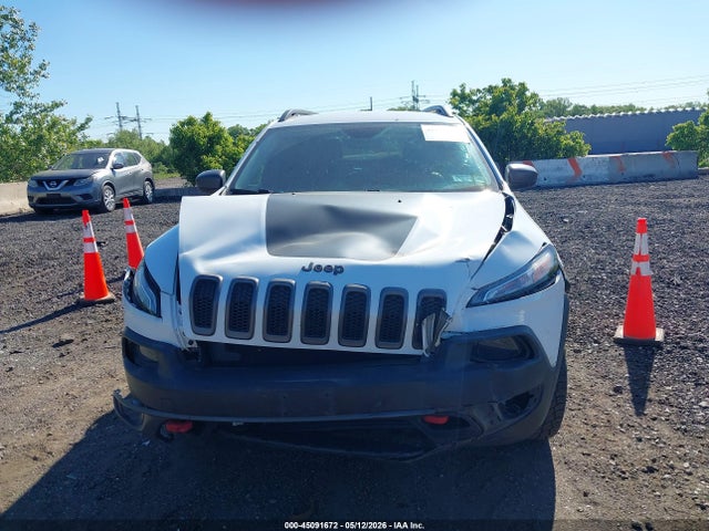 Продажа на аукционе авто 2015 Jeep Cherokee Trailhawk, vin: 1C4PJMBS2FW635602, номер лота: 45091672