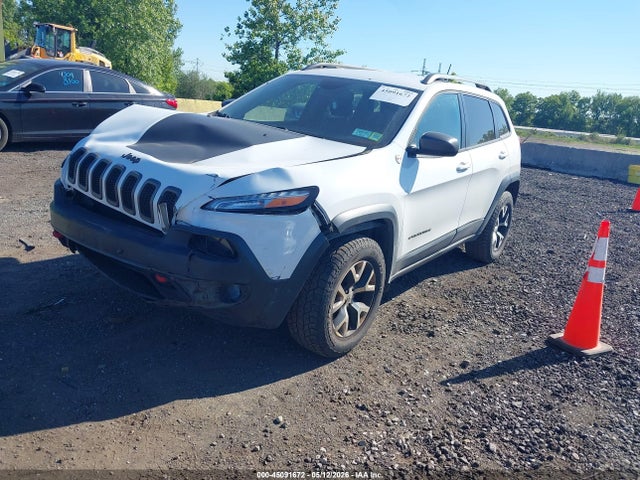 Продажа на аукционе авто 2015 Jeep Cherokee Trailhawk, vin: 1C4PJMBS2FW635602, номер лота: 45091672