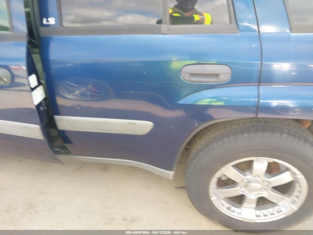 2003 Chevrolet Trailblazer Ls მანქანა იყიდება აუქციონზე, vin: 1GNDS13S832169665, აუქციონის ნომერი: 45091684