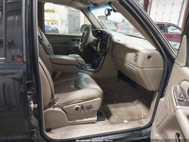 45091696 :رقم المزاد ، 1GKFK66U45J176430 vin ، 2005 Gmc Yukon Xl 1500 Denali مزاد بيع