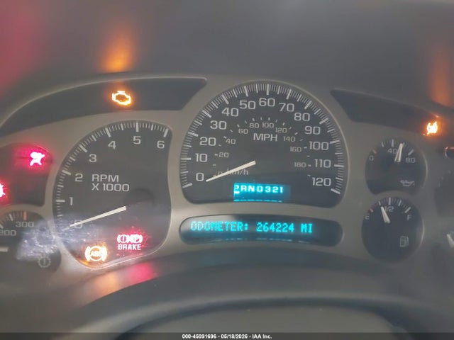 45091696 :رقم المزاد ، 1GKFK66U45J176430 vin ، 2005 Gmc Yukon Xl 1500 Denali مزاد بيع