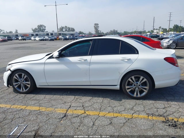 Aukcja sprzedaży 2018 Mercedes-benz C 300, vin: 55SWF4JBXJU240206, numer aukcji: 45091704