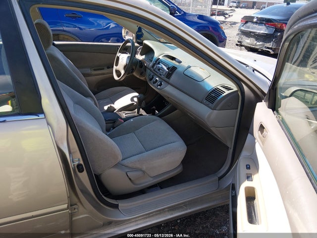 Продаж на аукціоні авто 2002 Toyota Camry Le, vin: 4T1BE32KX2U111639, номер лоту: 45091723