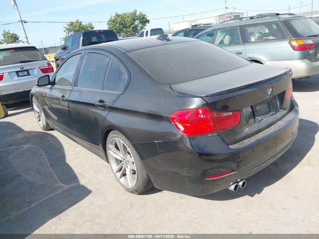 2012 Bmw 328i მანქანა იყიდება აუქციონზე, vin: WBA3A5G59CNP15923, აუქციონის ნომერი: 45091740