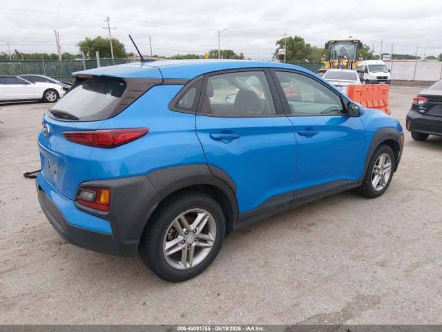 2020 Hyundai Kona Se მანქანა იყიდება აუქციონზე, vin: KM8K12AA2LU484108, აუქციონის ნომერი: 45091755