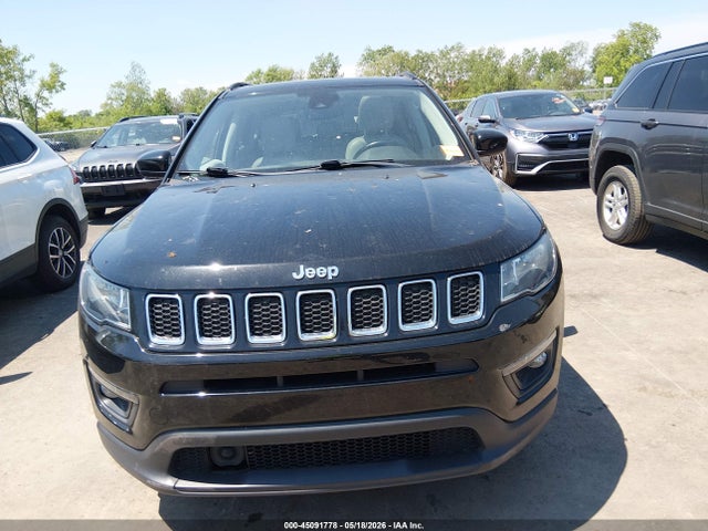 2020 Jeep Compass Sun And Safety 4x4 მანქანა იყიდება აუქციონზე, vin: 3C4NJDBB5LT222016, აუქციონის ნომერი: 45091778