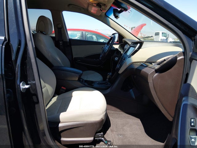 2017 Hyundai Santa Fe Sport 2.4l მანქანა იყიდება აუქციონზე, vin: 5NMZU3LB4HH021200, აუქციონის ნომერი: 45091779