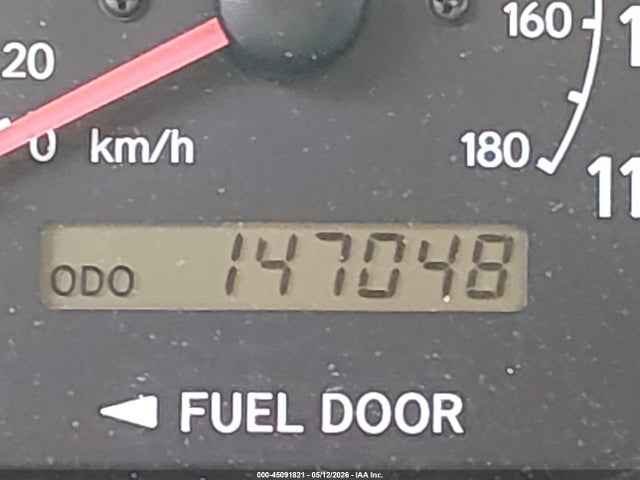 2000 Toyota Sienna Le მანქანა იყიდება აუქციონზე, vin: 4T3ZF13C8YU193328, აუქციონის ნომერი: 45091821