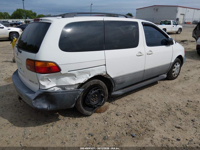 2000 Toyota Sienna Le მანქანა იყიდება აუქციონზე, vin: 4T3ZF13C8YU193328, აუქციონის ნომერი: 45091821