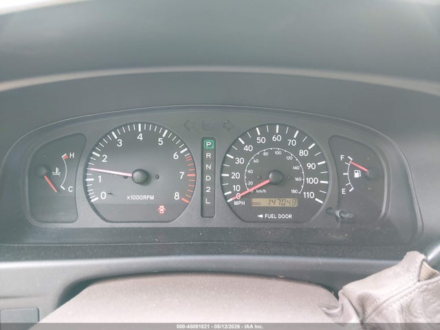 2000 Toyota Sienna Le მანქანა იყიდება აუქციონზე, vin: 4T3ZF13C8YU193328, აუქციონის ნომერი: 45091821
