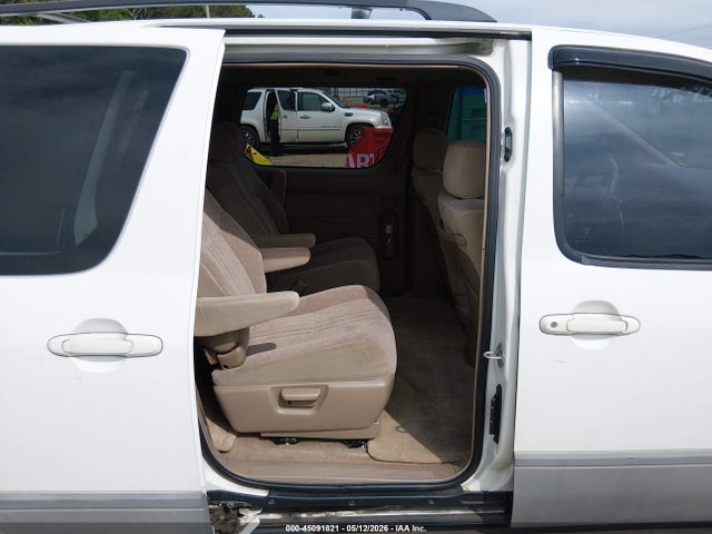 2000 Toyota Sienna Le მანქანა იყიდება აუქციონზე, vin: 4T3ZF13C8YU193328, აუქციონის ნომერი: 45091821