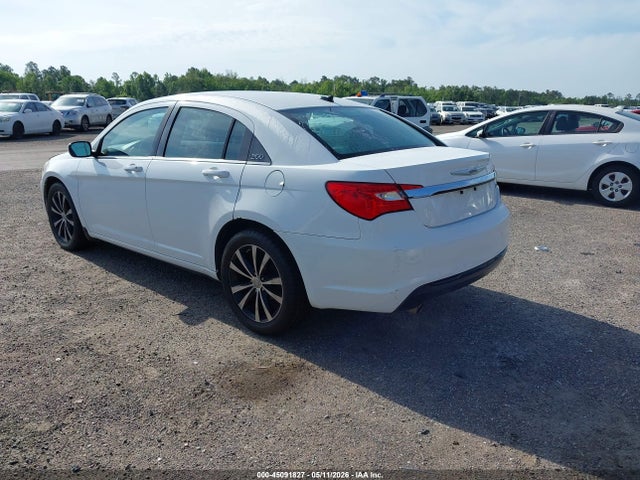 Продаж на аукціоні авто 2013 Chrysler 200 Limited, vin: 1C3CCBCG5DN545651, номер лоту: 45091827