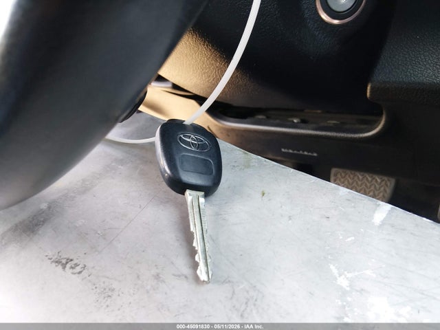45091830 :رقم المزاد ، 4T1BF1FK7CU125205 vin ، 2012 Toyota Camry Se مزاد بيع