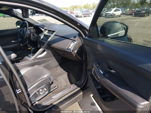 Aukcja sprzedaży 2018 Jaguar E-pace R-dynamic Se, vin: SADFL2GX1J1Z31414, numer aukcji: 45091831