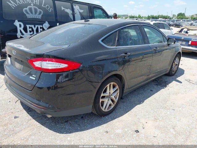 45091837 :رقم المزاد ، 1FA6P0HD3E5356519 vin ، 2014 Ford Fusion Se مزاد بيع
