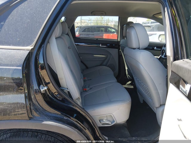 Продаж на аукціоні авто 2015 Kia Sorento Lx V6, vin: 5XYKTDA77FG599677, номер лоту: 45091838