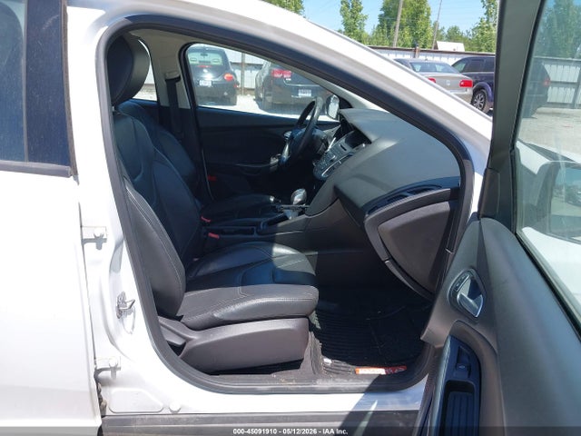 Продажа на аукционе авто 2016 Ford Focus Se, vin: 1FADP3K21GL302599, номер лота: 45091910
