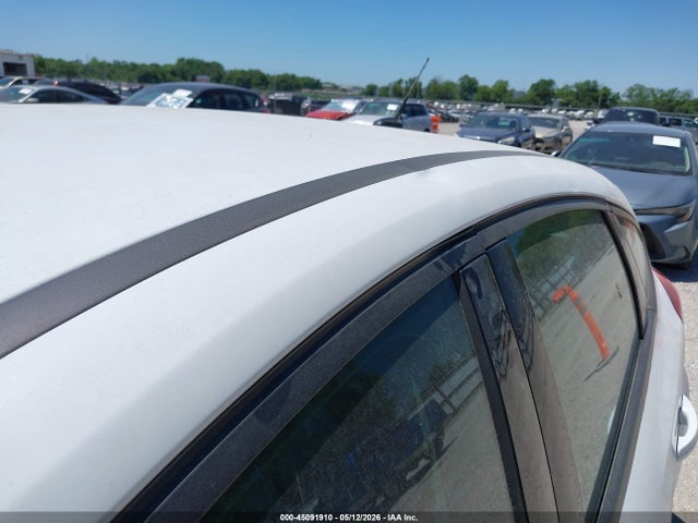 Продажа на аукционе авто 2016 Ford Focus Se, vin: 1FADP3K21GL302599, номер лота: 45091910