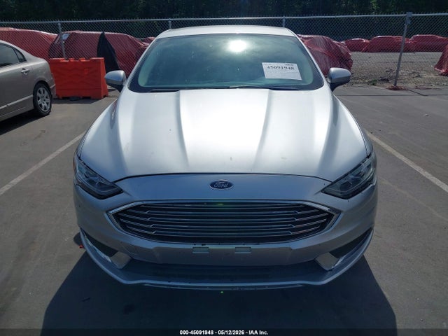 2018 Ford Fusion Hybrid Se მანქანა იყიდება აუქციონზე, vin: 3FA6P0LU1JR147584, აუქციონის ნომერი: 45091948