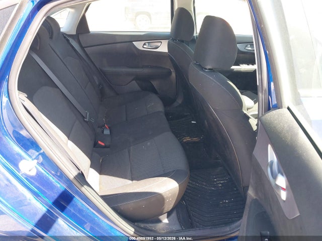 2022 Kia Forte Lxs მანქანა იყიდება აუქციონზე, vin: 3KPF24AD7NE466312, აუქციონის ნომერი: 45091952