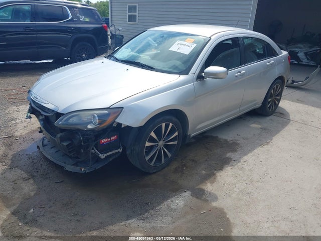Продажа на аукционе авто 2012 Chrysler 200 Touring, vin: 1C3CCBBG4CN250282, номер лота: 45091963