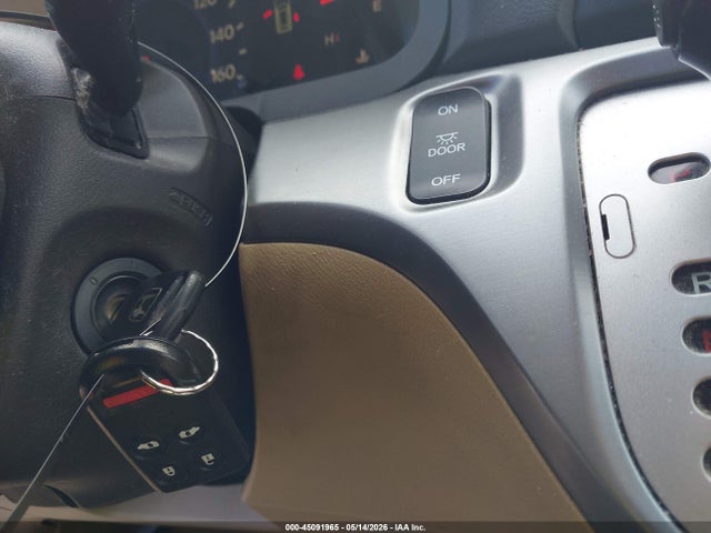45091965 :رقم المزاد ، 5FNRL38469B015320 vin ، 2009 Honda Odyssey Ex مزاد بيع