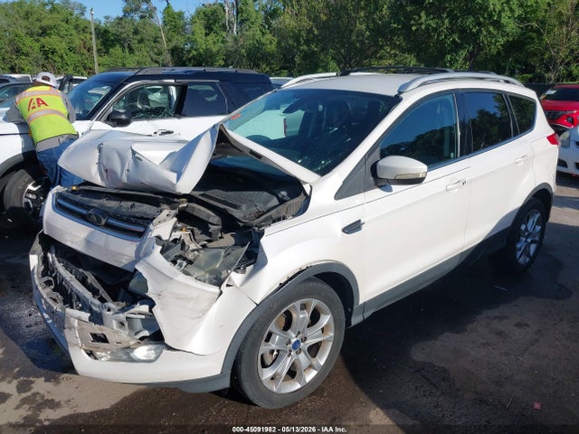 45091982 :رقم المزاد ، 1FMCU9J91EUC41239 vin ، 2014 Ford Escape Titanium مزاد بيع