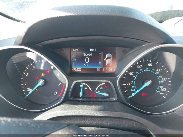 45091982 :رقم المزاد ، 1FMCU9J91EUC41239 vin ، 2014 Ford Escape Titanium مزاد بيع