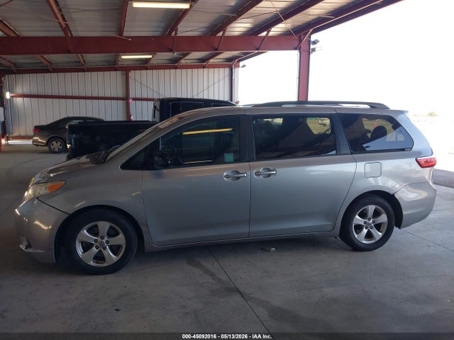 Toyota Sienna Le 8 Passenger 2015 5TDKK3DC5FS682663 Image 14