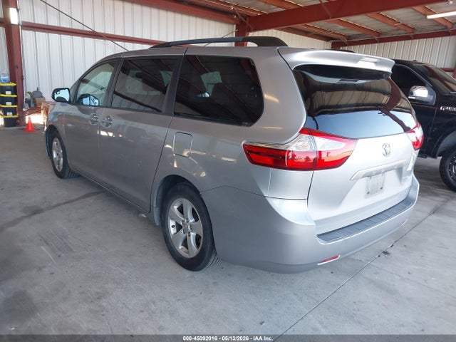 Toyota Sienna Le 8 Passenger 2015 5TDKK3DC5FS682663 Image 3