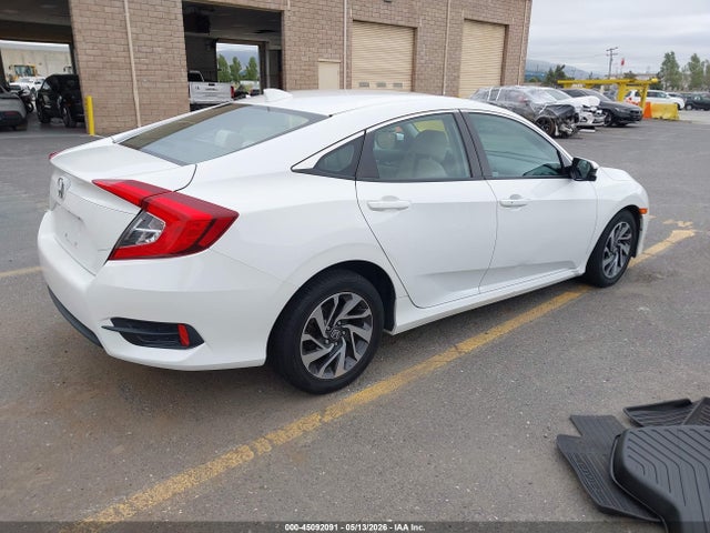 Honda CIVIC EX 2018 2HGFC2F84JH517715 Image 4