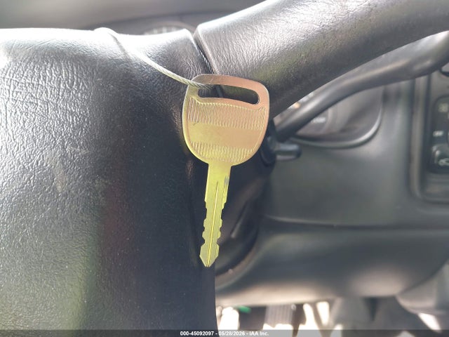 45092097 :رقم المزاد ، 1GCEK14T5XE152248 vin ، 1999 Chevrolet Silverado 1500 مزاد بيع