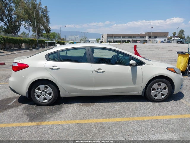 45092100 :رقم المزاد ، KNAFK4A65E5075928 vin ، 2014 Kia Forte Lx مزاد بيع