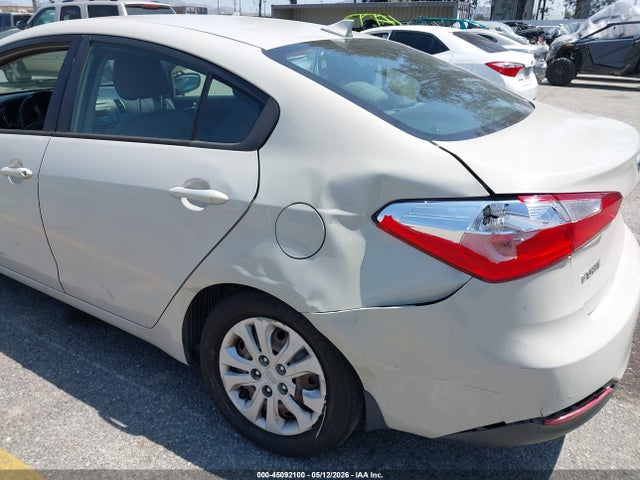 45092100 :رقم المزاد ، KNAFK4A65E5075928 vin ، 2014 Kia Forte Lx مزاد بيع