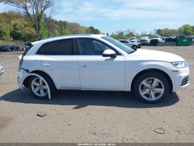 Продажа на аукционе авто 2018 Audi Q5 2.0t Premium, vin: WA1BNAFY2J2238185, номер лота: 45092133