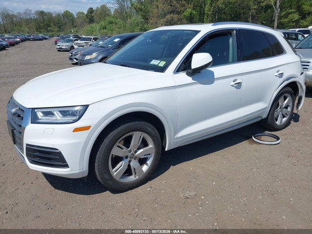 Продажа на аукционе авто 2018 Audi Q5 2.0t Premium, vin: WA1BNAFY2J2238185, номер лота: 45092133