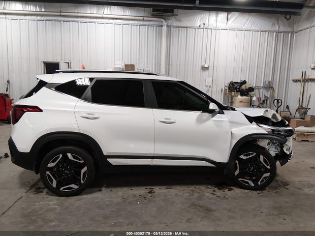 Продажа на аукционе авто 2024 Kia Seltos Sx Turbo, vin: KNDETCA72R7612621, номер лота: 45092179