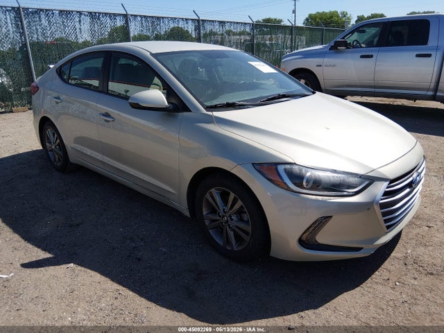 2017 5NPD84LF5HH014055 main image