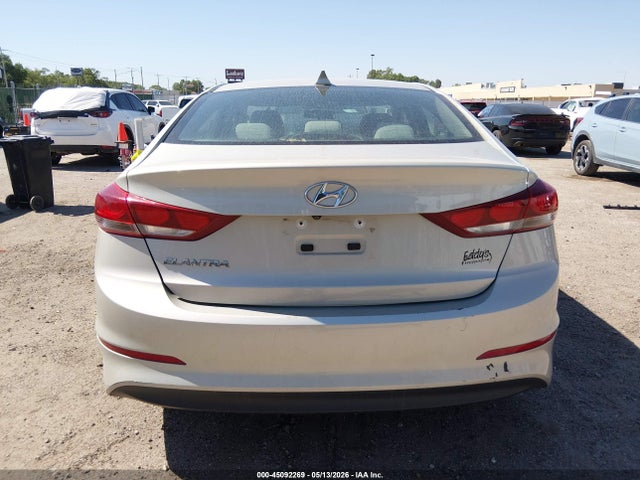 5NPD84LF5HH014055 Hyundai ELANTRA SE