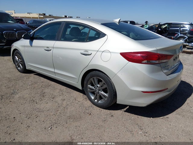 5NPD84LF5HH014055 Hyundai ELANTRA SE