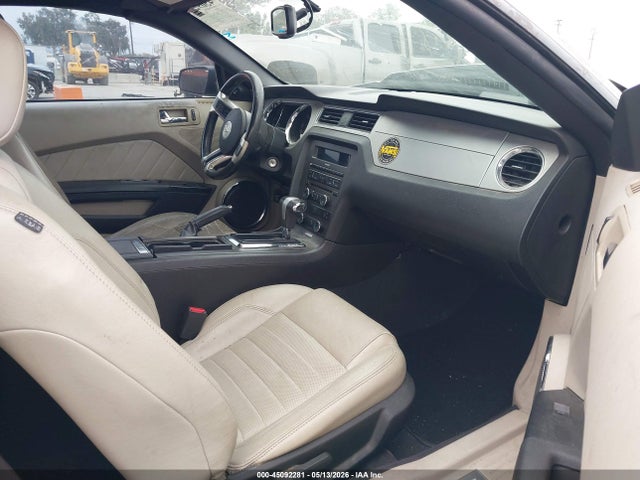 Aukcja sprzedaży 2010 Ford Mustang V6 Premium, vin: 1ZVBP8EN6A5124752, numer aukcji: 45092281