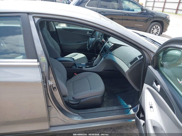 2011 Hyundai Sonata Gls მანქანა იყიდება აუქციონზე, vin: 5NPEB4AC4BH263839, აუქციონის ნომერი: 45092324