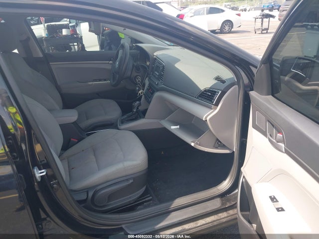 Продажа на аукционе авто 2017 Hyundai Elantra Se, vin: 5NPD74LF9HH082829, номер лота: 45092332