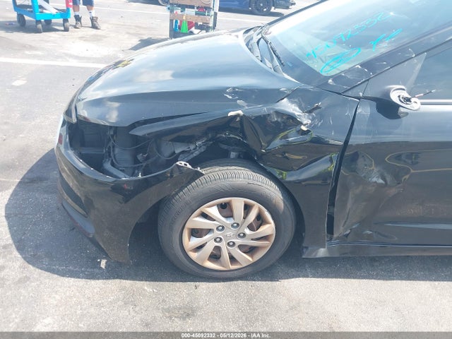 Продажа на аукционе авто 2017 Hyundai Elantra Se, vin: 5NPD74LF9HH082829, номер лота: 45092332