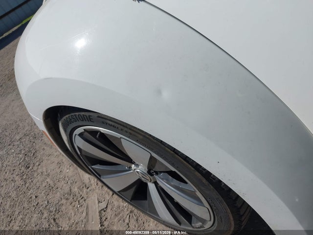 2012 Volkswagen Beetle 2.0t მანქანა იყიდება აუქციონზე, vin: 3VW4A7AT6CM644584, აუქციონის ნომერი: 45092359